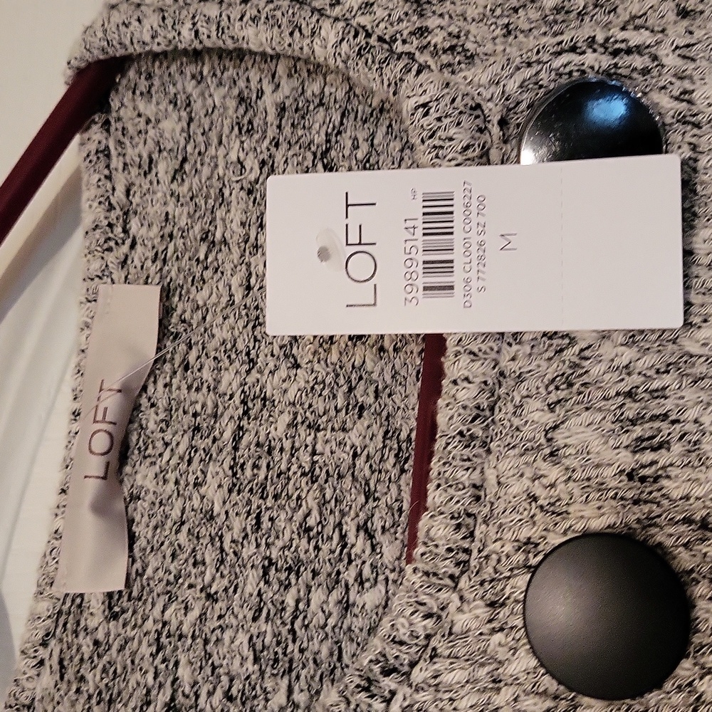 NWT Loft Medium Sweater - Picture 2 of 5